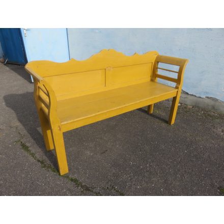 Antique Pine Bench (yellow)