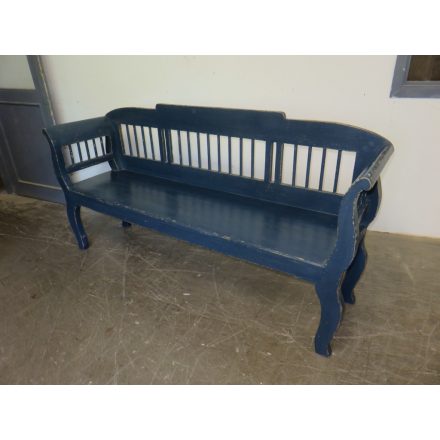 Antique Pine Bench (blue)