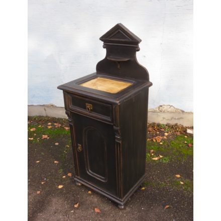 Antique Pine Nightstand (black)