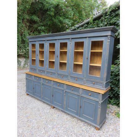 Shop Cabinet with six double doors and twelve drawers, blue