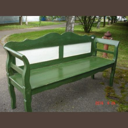 Country pine bench /original paint finished product