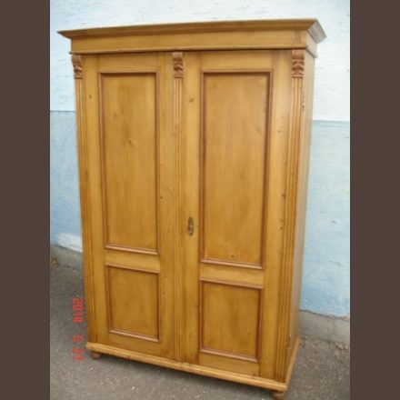 Country pine 2-door armoire /original, wax finished product