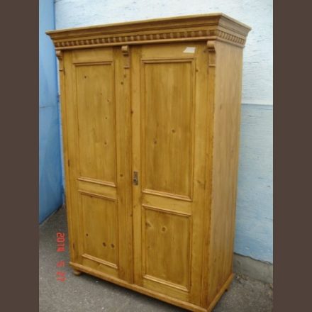 Country pine 2-door armoire /original, wax finished product