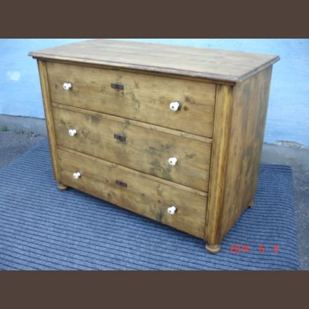 Country pine 3-drawer chest / original item, waxfinished condition