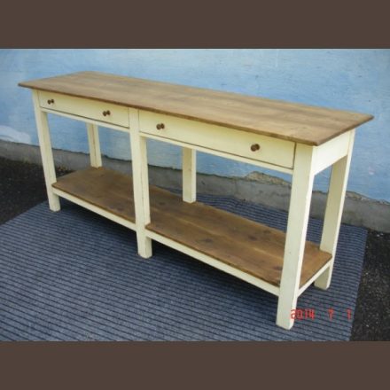 Country pine table /original paint, finished condition