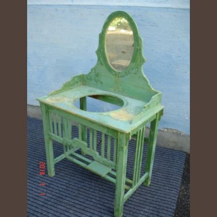 Pine wash stand with mirror /original paint, finished condition